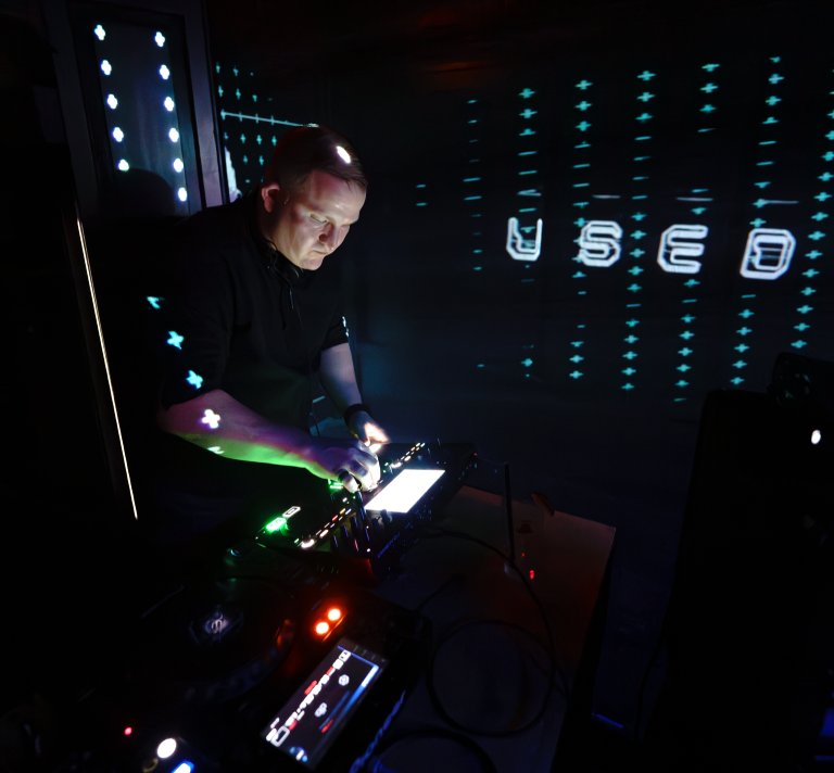 Used DJ